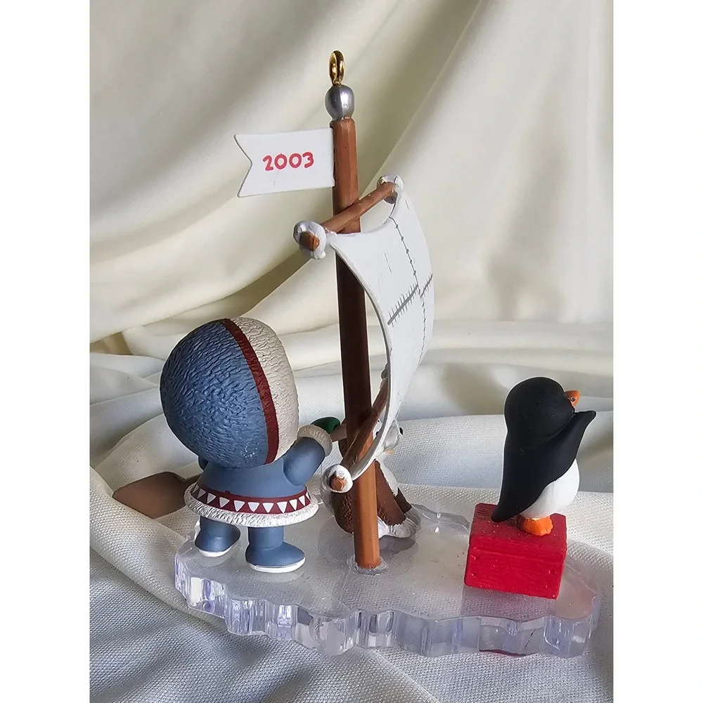 VTG Hallmark Keepsake 2003 Yacht Club Ornament Frosty Friends Arctic Penguin